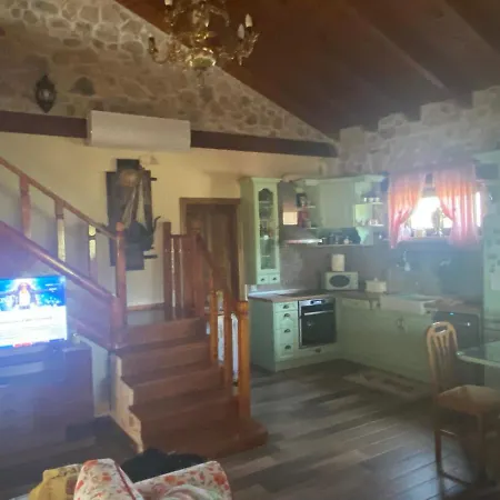 Eydokia Villa Olympiakí Aktí